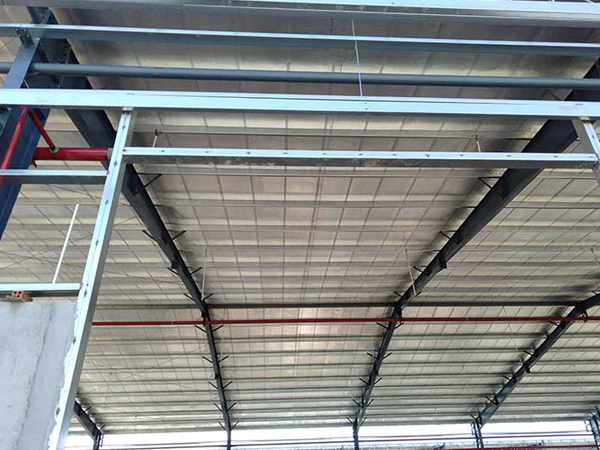 Thi công mái tôn Tam Kỳ